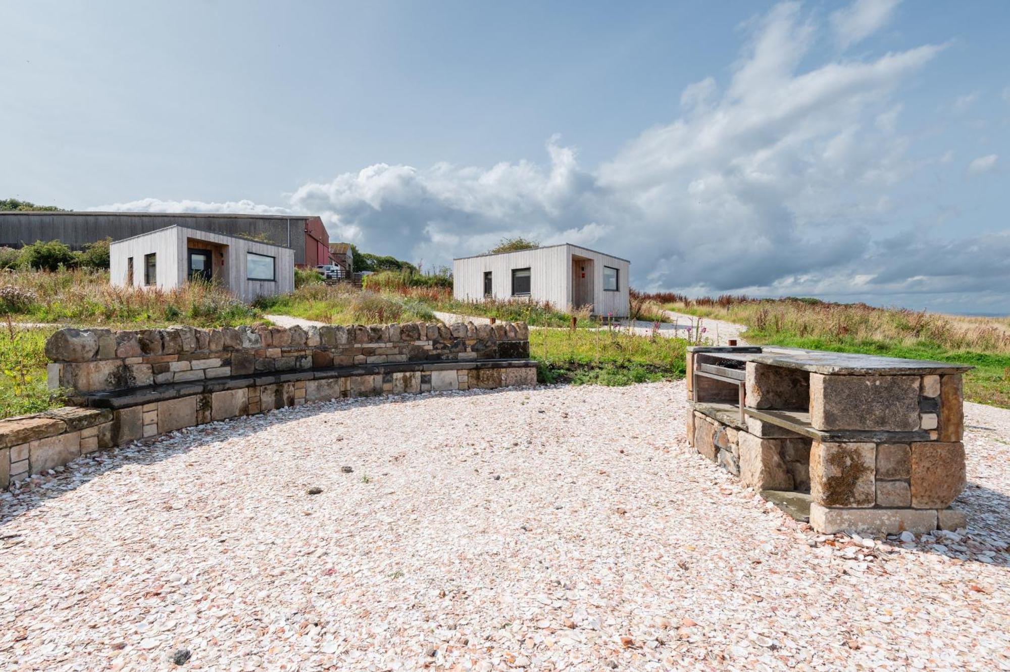 Rustic Cabins, Sea Views From Rewilded Farm With Highland Cows Сент-Андрус Экстерьер фото